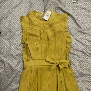 Cute mustard color dress